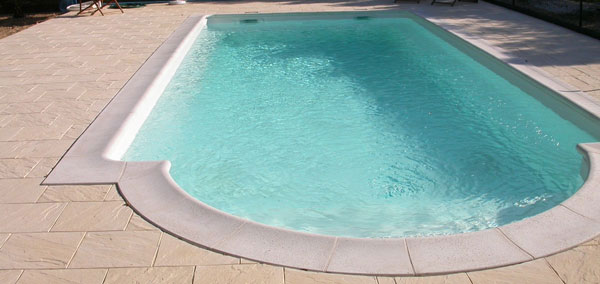 Création piscine béton dans les Deux-Sèvres