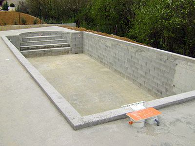 Création piscine béton à Thouars