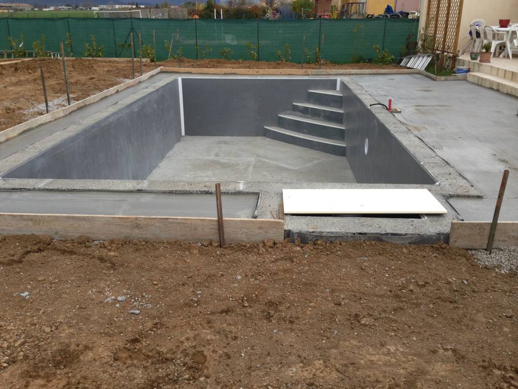 Création piscine béton Niort