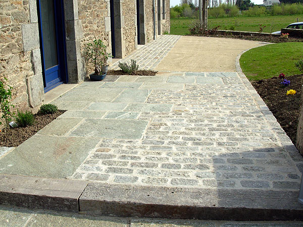 Dallage, terrasse, chape pavée dans les Deux-Sèvres